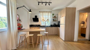 S1404 Apartments